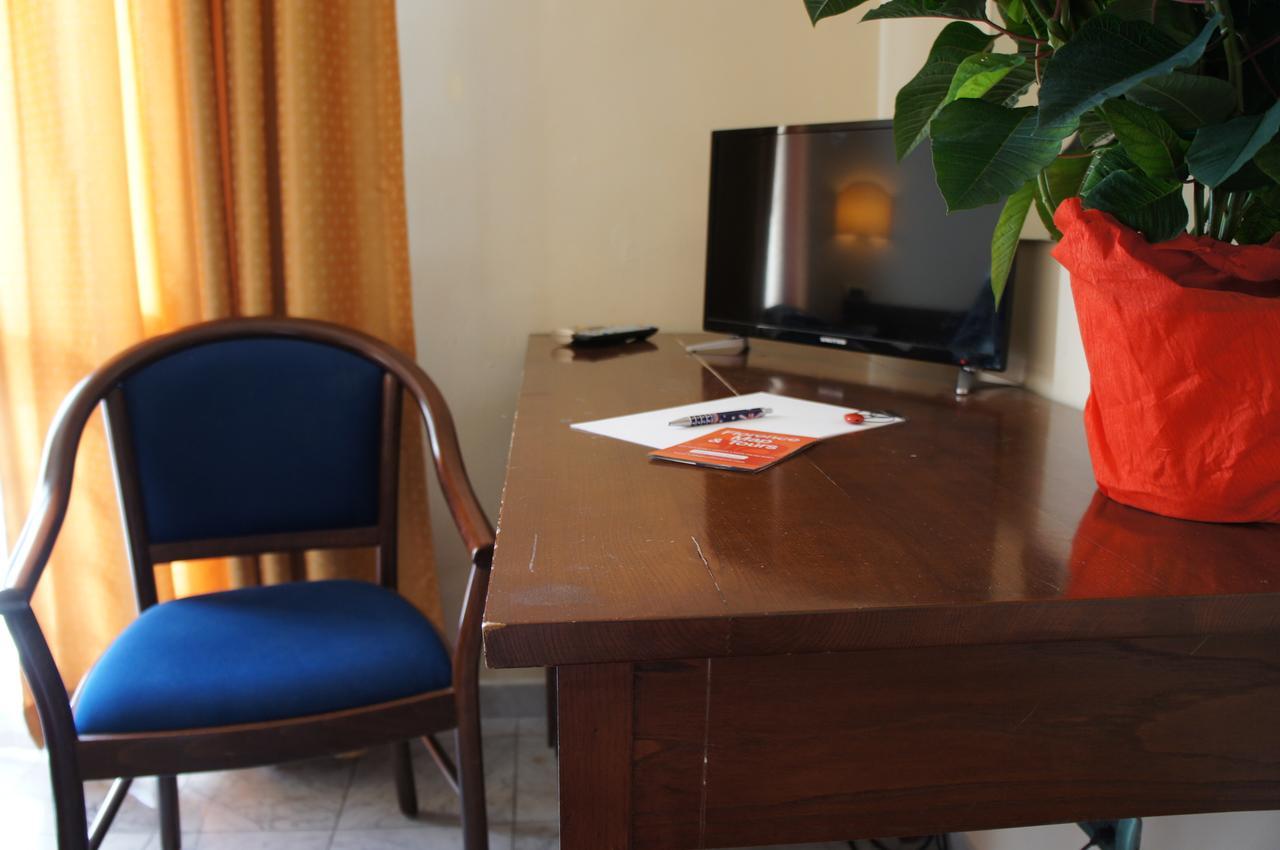 Hotel Albatros Calenzano Ngoại thất bức ảnh